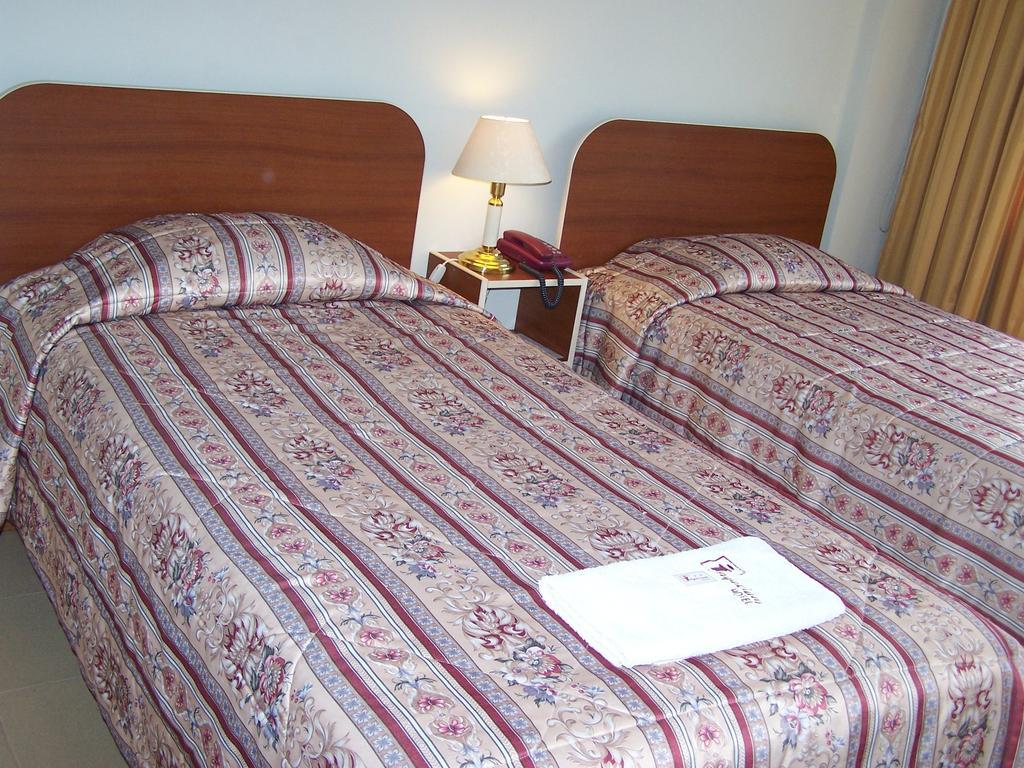 Imperium Hotel Lima Quarto foto